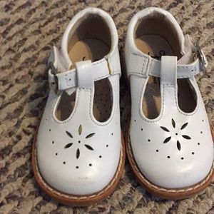 Girl's Sherry 2 Footmates in white. Size 3. GUC.